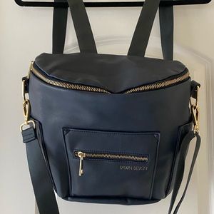 Fawn Design Mini Navy EUC
